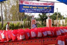 Đoàn từ thiện hướng về miền trung thân yêu